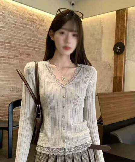 이른 가을 새로운 유럽 상품 디자인 센스 거친 가장자리 V넥 단추 니트 오픈 가디건 슬림해 보이는 고급 센스 여성