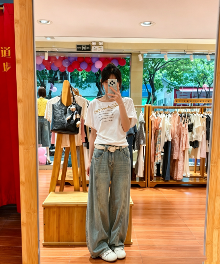40 차가운 실크 차가운 면 리브 알파벳 프린트 반팔 티셔츠 비스듬한 어깨 주름 몸매 가꾸기 다용도 맨위 여름
