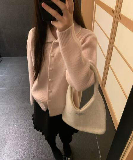 실사 miu 인사이드 miu 가스 한 부서 폴로 칼라 연령 감소 절묘한 부드러운 찹쌀 보온 스웨터