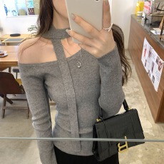 批发黑色修身飘带针织打底衫女秋季新款设计感露肩内搭毛衣斜肩上衣