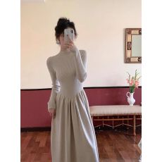 批发2025<b class='q'>正品</b>毛衣好质量半高领针织<b class='q'>连衣裙</b>女新款打底收腰显瘦大摆长裙