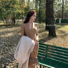 批发ACHI大也池羊毛v领针织<b class='q'>连衣裙</b>女气质感收腰包臀<b class='q'>长裙</b>修身打底裙子