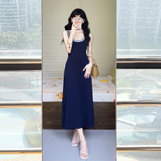 批发韩国高级感辣妹蓝色<b class='q'>背心</b>连衣裙女夏季2026新款海边度假OL法式<b class='q'>长裙</b>