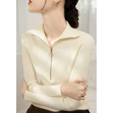 批发简约款舒适软糯设计翻领半拉链针织衫<b class='q'>女</b>装米白色修身显瘦气质毛衣