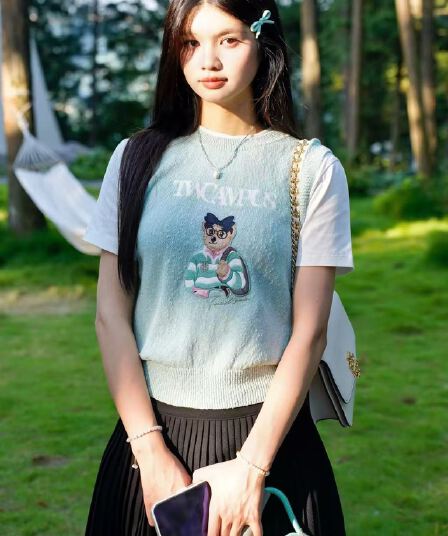 주 주 추 같은 단락 여성 의류 한 부서 연령 감소 학원 스타일 슈퍼 귀여운 맨위 여름 작은 곰 자수 페이크 레이어드 티셔츠