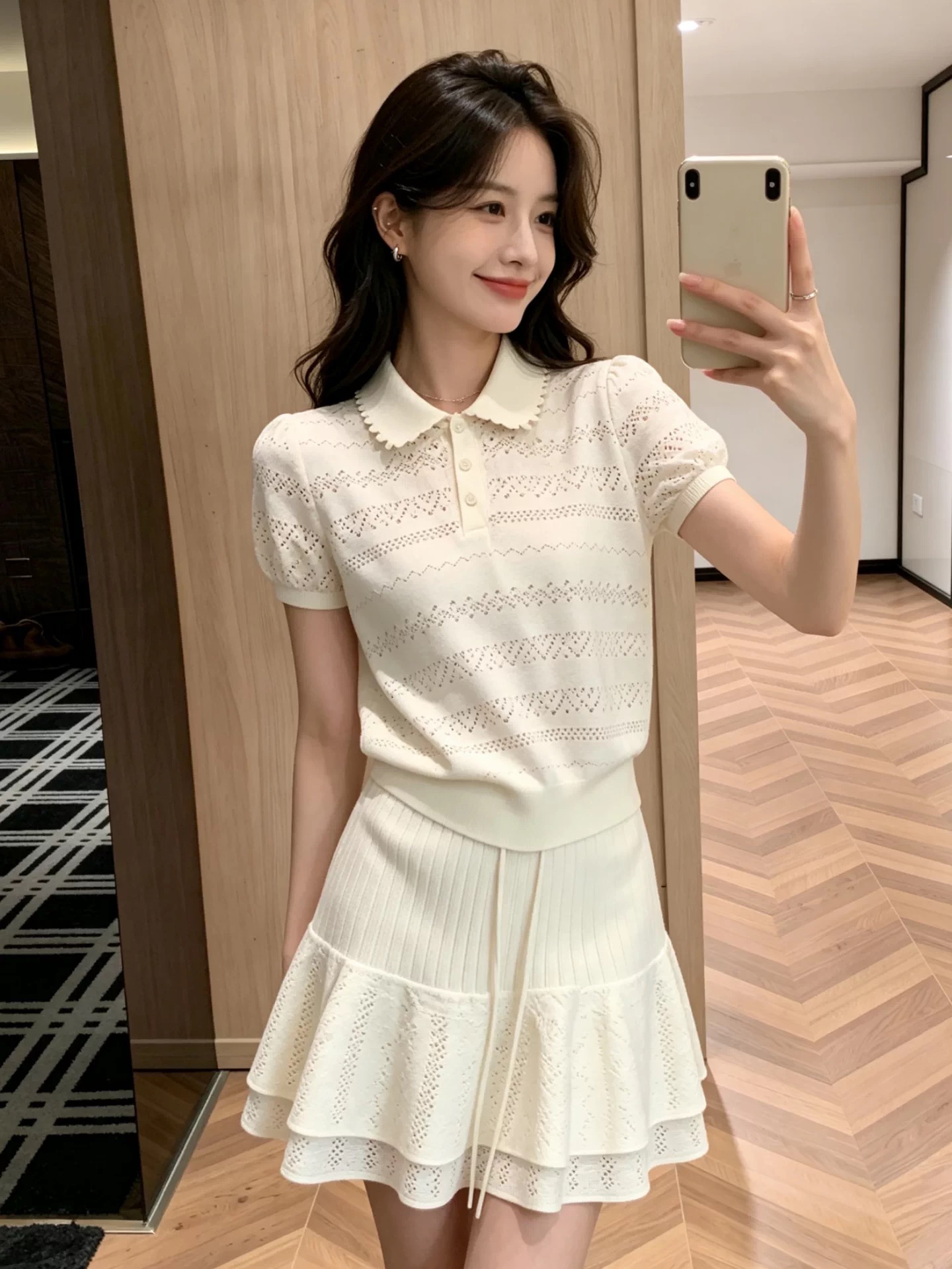 2026 년 여름 새로운 여성 프랑스식 작은 폴로 칼라 홀로우 아웃 니트 세트 여성 여름 슬림해 보이는 착용 가져 가라. 아름다운 투피스 세트