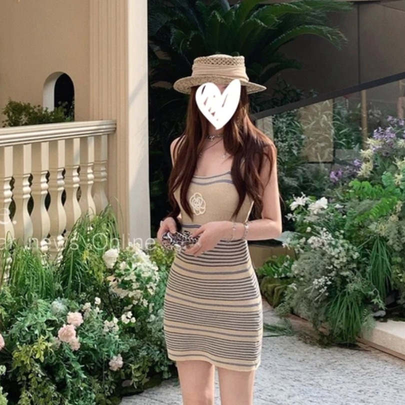 핫걸 레트로 스트라이프 니트 슬립 여성 드레스 여름 동백 나무 치마 허리 수축 슬림해 보이는 타이트 스커트 미니 스커트