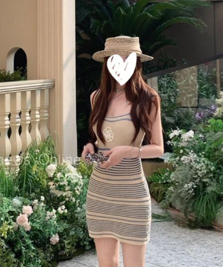 핫걸 레트로 스트라이프 니트 슬립 여성 드레스 여름 동백 나무 치마 허리 수축 슬림해 보이는 타이트 스커트 미니 스커트
