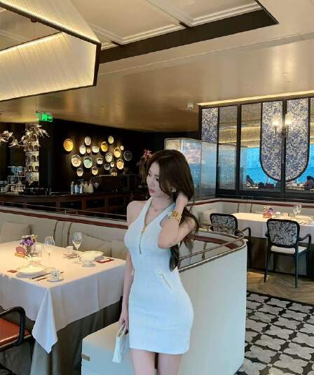 긴자 비싼 여성 순수한 욕망 바람 품격 행침 목 홀로우 아웃 허리 수축 슬림해 보이는 타이트 스커트 드레스