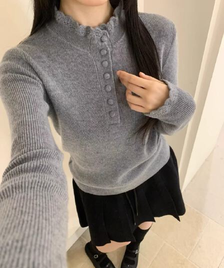 한 부서 회색 레이스 반하이넥 니트 기본 셔츠 여성 가을 겨울 디자인 센스 작은 대중 스웨터 인사이드 가져 가라. 긴팔 맨위