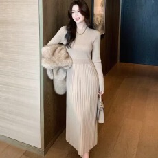 批发岛歌夫人法式百褶中长款内搭针织<b class='q'>连衣裙</b>女秋冬修身显瘦高腰打底裙