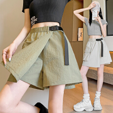 批发实拍2026显瘦皮带一体工装口袋速干超短减龄军绿色通勤短裤女