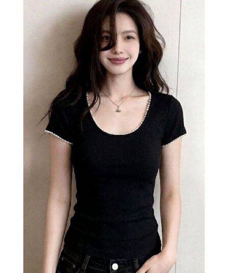 한 부서 비즈 박기 검정색 u 칼라 긍정적 인 어깨 니트 반팔 티셔츠 여성 얇은 스타일 인사이드 가져 가라. 외국 가스 고유 한 아름다운 초여름 맨위