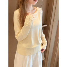 批发奶油白色打底内搭显瘦长袖<b class='q'>T</b><b class='q'>恤</b>早秋装女款2026新款演唱会穿搭上衣