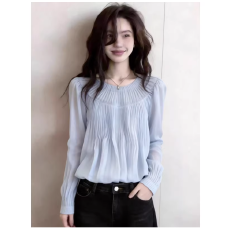 批发2026春季新款通勤蓝色褶皱上衣女温柔风简约长袖显瘦百搭气质<b class='q'>衬衫</b>