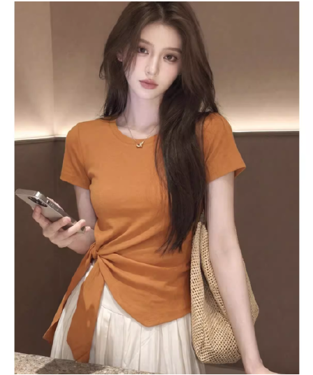 단색 불규칙 스트랩 몸매 가꾸기 반팔 티셔츠 2026 봄 여름 잘 생긴 디스플레이 화이트 라운드 넥 패션 품격 맨위 여성