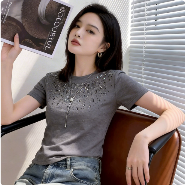 2026 새로운 빛 럭셔리 바람 무거운 작업 스팽글 반팔 여성 몸매 가꾸기 다용도 그리드 레이 부서 슬림해 보이는 라운드 넥 품격 맨위 여름