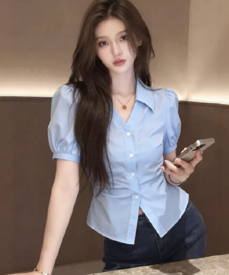 파란색 반팔 셔츠 여자 2026 새로운 여름 디자인 센스 허리 수축 슬림해 보이는 Chic 매우 요정 ~ 중 맨위 셔츠