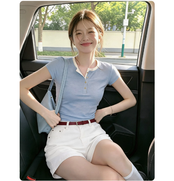 출퇴근 착용 가져 가라. 파란색 페이크 레이어드 반팔 티셔츠 여성 여름 2026 새로운 몸매 가꾸기 슬림해 보이는 아름다운 품격 맨위