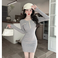 实拍高级感法式针织连衣裙女秋冬2025新款小个子小香风修身包臀裙