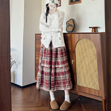 批发实拍毛呢圣诞节红色格子女秋冬新款高腰显瘦A字中长款复古蛋糕裙