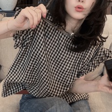 批发小众不撞款上衣轻奢高级感减龄洋气上衣黑白格子小飞袖<b class='q'>衬衫</b>女夏季