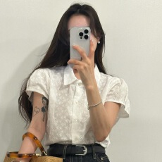 批发韩国夏日新款chic 时尚镂空 纯棉 勾花刺绣短袖衬衫女