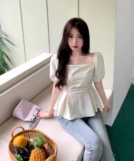 여름 프랑스식 품격 허리 수축 버블 광장 칼라 맨위 빅 사이즈 mm 마이크로 지방 표지 고기 연령 감소 쇼트 스타일 맨위