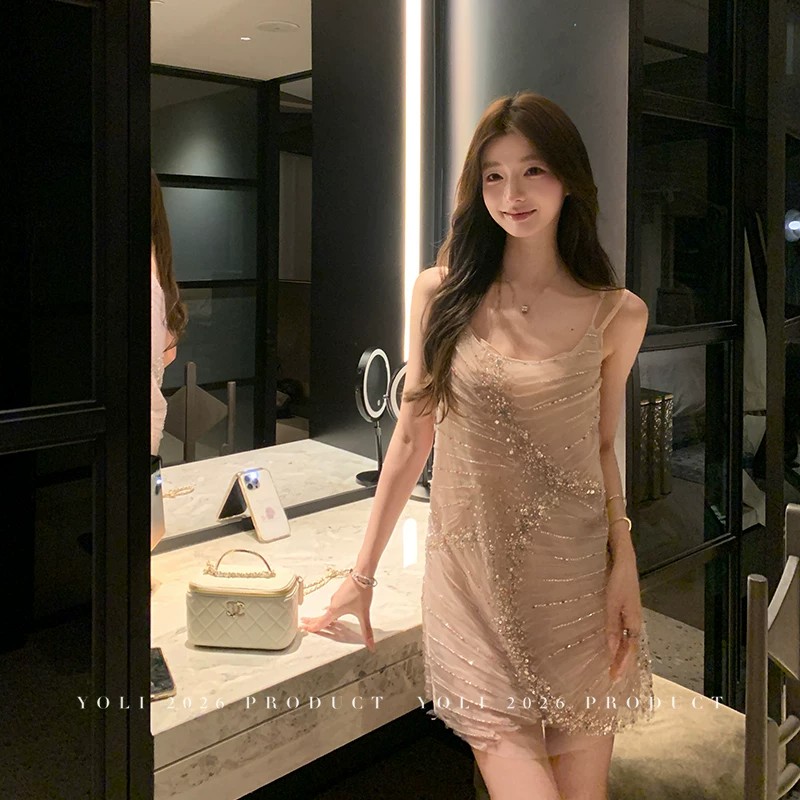 분말 구슬 별 은 핑크색 여성 드레스 봄 무거운 작업 빛 럭셔리 고급 센스 슬림해 보이는 미니 스커트
