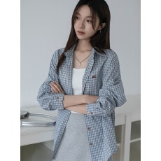 批发实拍2026年春夏季新款长袖衬衫女宽松全棉樱桃刺绣格<b class='q'>子</b>衬衣防晒服