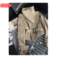 批发卡其色短款风衣外套女韩系复古酷飒风立领双排扣小个子<b class='q'>衬衫</b>上衣秋