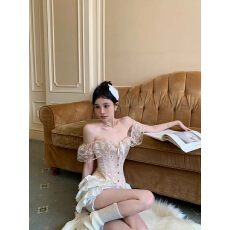 批发纯欲甜辣蕾丝<b class='q'>吊带</b><b class='q'>小背心</b>女宫廷束腰紧身鱼骨短款系带内搭提花上衣