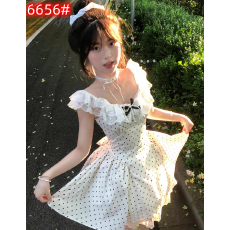 批发miu系千金气质波点吊带<b class='q'>连衣裙</b><b class='q'>女</b>夏纯欲高级感蕾丝拼接蓬蓬公主裙