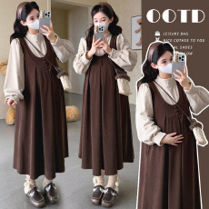 批发大货实拍 冬季新款加绒打底衫+灯芯绒背带裙<b class='q'>两件</b>套孕妇装宽松大码