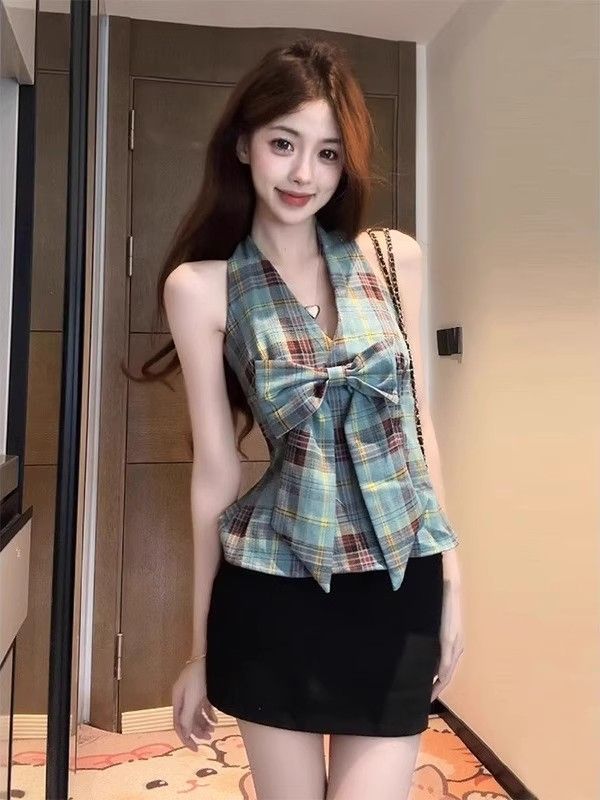 조끼 쇼트 스타일 맨위 여성 2026 여름 새로운 프랑스식 나비 매듭 품격 행침 목 스트랩 백리스 캐미솔