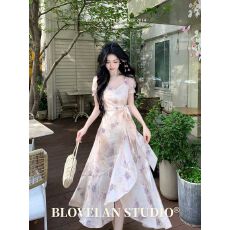 批发月关蔷薇 法式气质优雅紫碎花不规则荷叶边收腰显瘦连衣裙夏 ￼