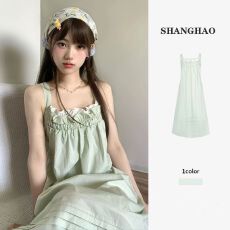 批发小清新薄荷奶绿<b class='q'>吊带</b>长裙女夏季<b class='q'>时尚</b>露腰抽绳木耳边露背系带连衣裙