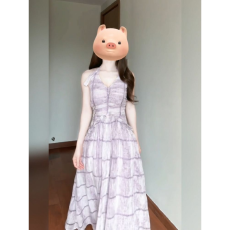 批发2026新款夏季法式复古抹胸挂脖<b class='q'>连衣裙</b>女气质收腰A字裙高级感长裙