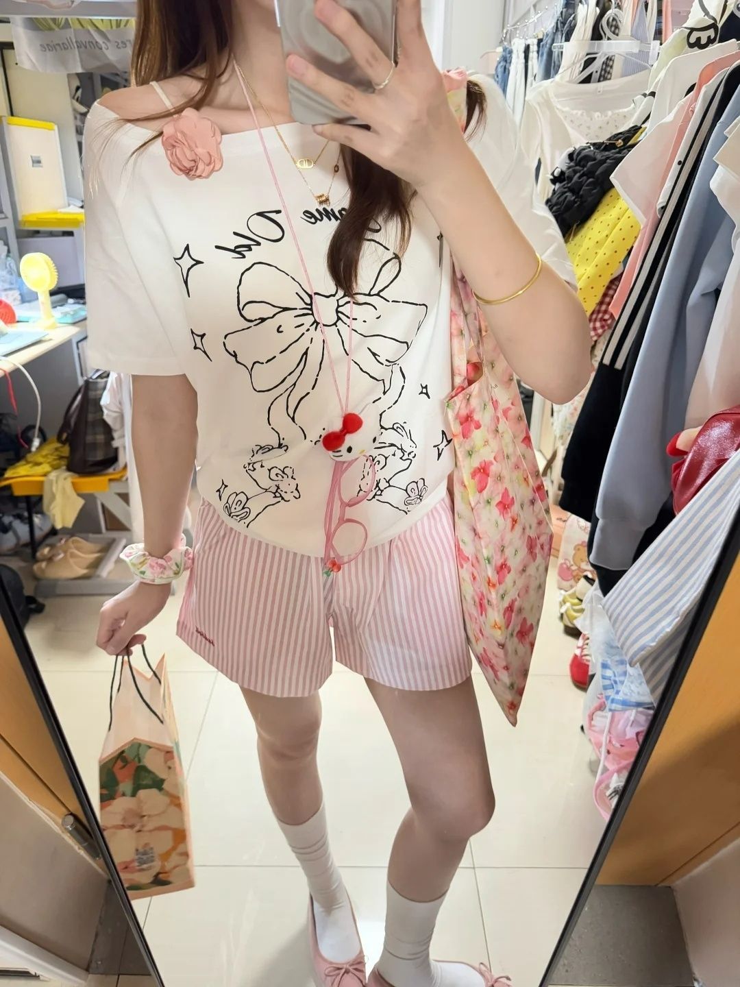 3 차원 허리 머리 분말 스트라이프 자수 반바지 여성 여름 루즈핏 하이웨이스트 한 마디 넓은 다리 운동 외출용 캐주얼 핫 바지