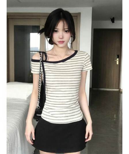 풍부한 서울 면 원본 컬러 짜임 기사 한 부서 스트라이프 비스듬한 어깨 반팔 티셔츠 여성 여름 느긋한 슬림해 보이는 오프숄더 맨위