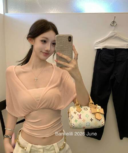 원본 천 수 있습니다. 훌륭함 실크 눈꽃 면 사람들 면 주간 실크 리브 여름 새로운 몸매 가꾸기 슬림해 보이는 쇼트 스타일 맨위