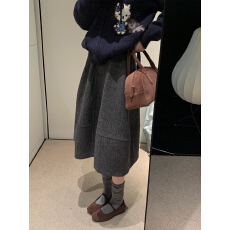 批发<b class='q'>复古</b>毛呢A版半身裙女秋冬新款韩系极简压褶显瘦中<b class='q'>长裙</b>
