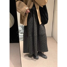 批发拿铁韩系碎花花苞半身裙女2025冬季新款十三行高腰显瘦遮胯中长裙