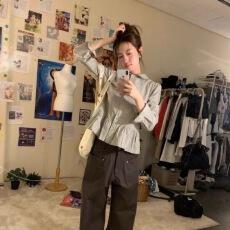 批发韩国东大门娃娃领减龄百搭显瘦格纹花边<b class='q'>衬衫</b>上衣