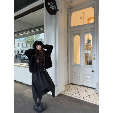 批发Xzz charmingl 挺括蓬蓬裙女秋冬季极简黑色伞裙高级感<b class='q'>西装</b>半身