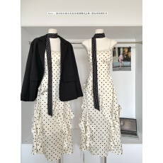 批发新品WESTAYONE 波点连衣裙女春<b class='q'>夏</b>显瘦通勤高级感+黑色西装