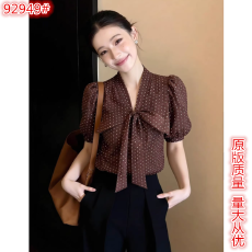 批发复古优雅蝴蝶结系带<b class='q'>波点</b><b class='q'>衬衫</b>女2026夏季新款短袖港风气质上衣减龄