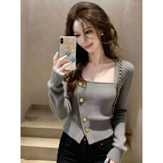 批发小香风方领开叉收腰毛衣女款2025新款秋冬季独特漂亮高级感<b class='q'>针织衫</b>