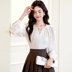 批发2025春秋季新款长袖<b class='q'>雪纺衫</b>女上衣洋气小衫打底宽松显瘦遮肚子衬衫