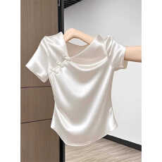 批发新中式冰丝缎面短袖<b class='q'>T</b><b class='q'>恤</b>女夏季薄款国风盘扣掐腰显瘦短款辣妹上衣